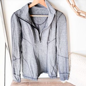 Lululemon half zip long sleeve top